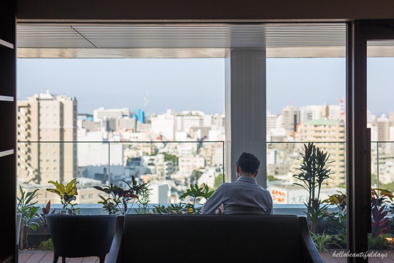 오키나와 호텔 블라썸 나하 라이브러리 라운지 대박