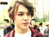 눈길가는 아이돌그룹 "세븐틴" 과 멤버 "버논"