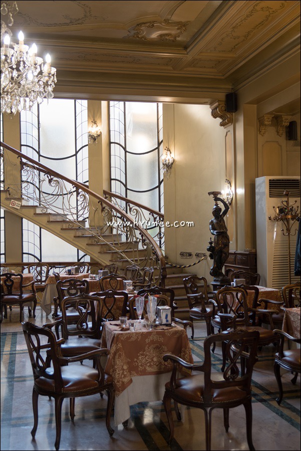 토리노의 유서깊은 카페 고풍스러운 분위기의 카페 토리노 CAFFE TORINO
