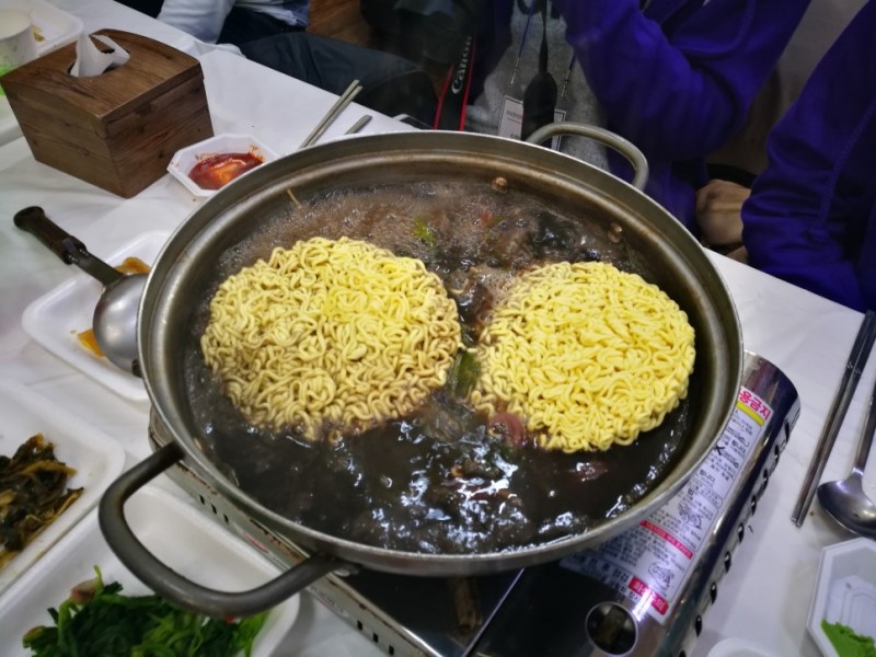 꽃길에 맛길까지! 서천 여행 포인트 공략법