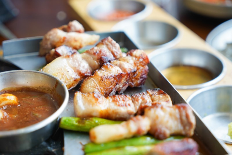 제주공항 맛집 돼지 반마리