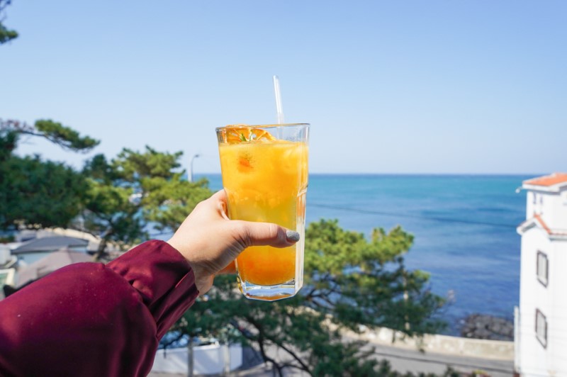 제주도 기념품 카페에서 달빛제주 캔들 겟