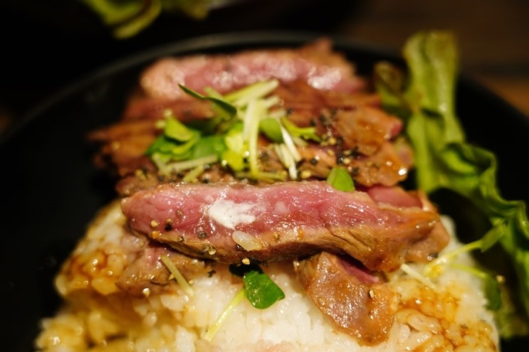 오사카 신사이바시 맛집 레드락[RedRock] 스테이크덮밥