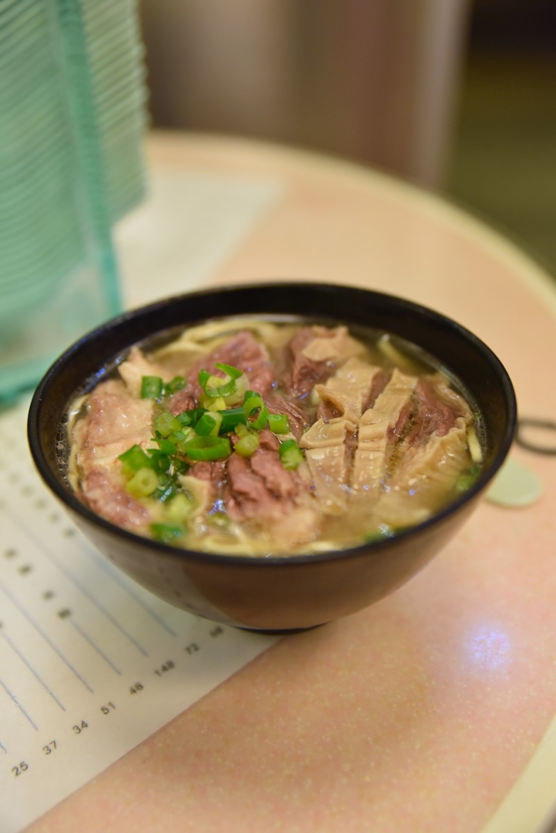 홍콩 맛집 배틀트립 홍석천 시식 마약국수 카우키