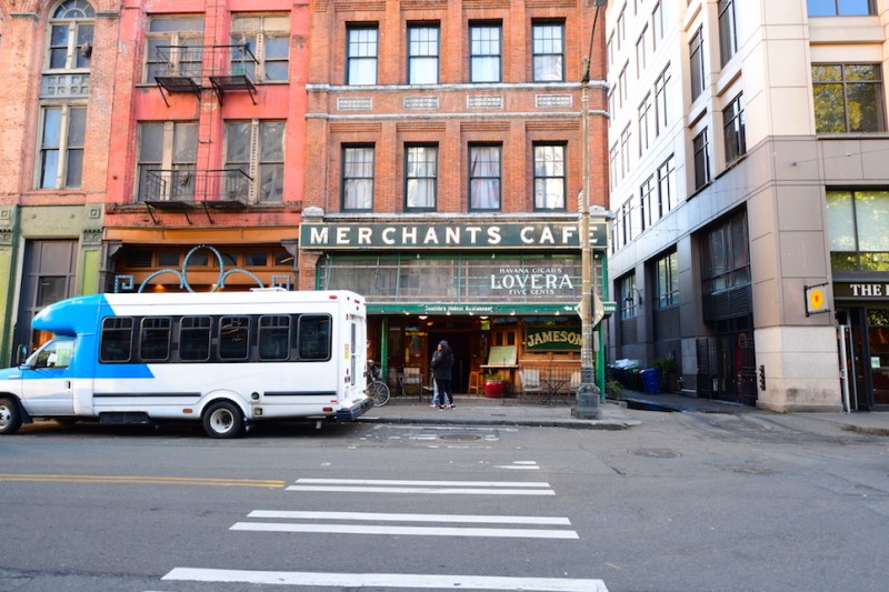 미국 가볼만한곳 카페레스토랑 Merchant's Cafe