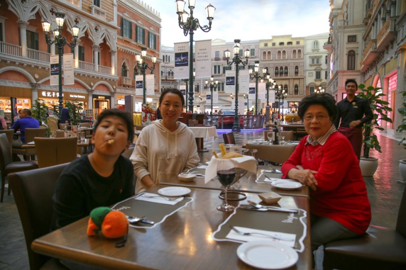 마카오여행 에어마카오 : 부모님과 함께 여행한다는 것