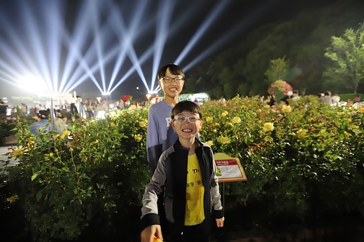 울산여행 울산대공원 장미축제 야간개장