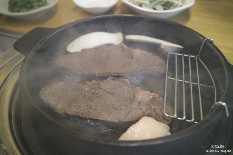 황학동 맛집, 청계천 나루 에서 맛본 한우 고기맛! .