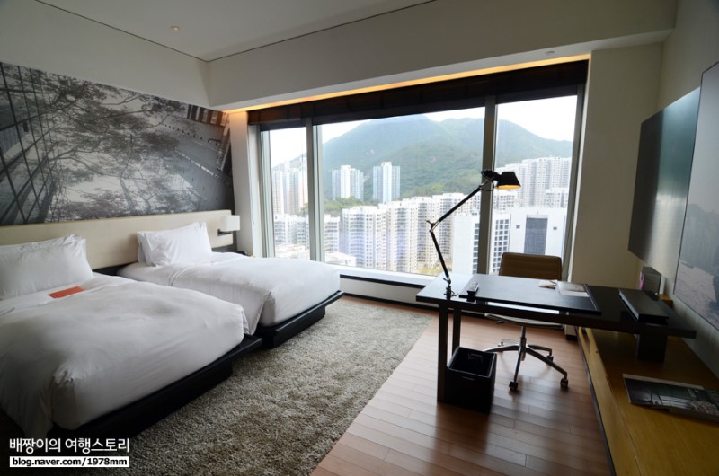 홍콩 호텔 추천, 예술 감각 담은 이스트 홍콩 호텔 하버뷰 전망 : 홍콩 여행
