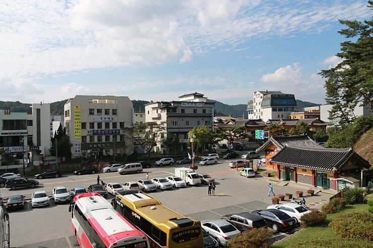 충남공주여행 백제문화유산 공산성 주말에는 퍼레이드까지..