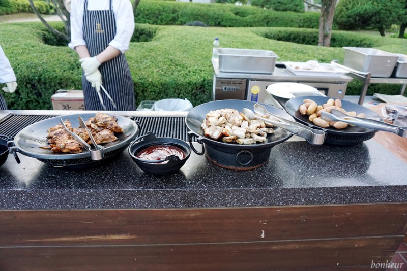 평창맛집 오대산 근처 켄싱턴 평창 카페플로리 BBQ뷔페