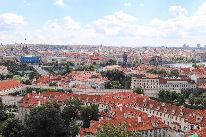 체코여행 프롤로그: 프라하 브르노 유럽소도시 여행