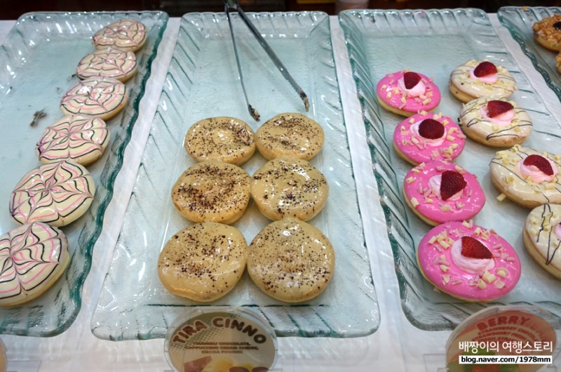 코타키나발루 맛집, 수리아사바 쇼핑몰 요요카페 & 빅애플 도넛 : 코타키나발루 환전