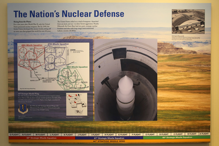 미국의 핵미사일 발사기지를 직접 방문할 수 있는 미니트맨 국립역사공원(Minuteman Missile NHS)
