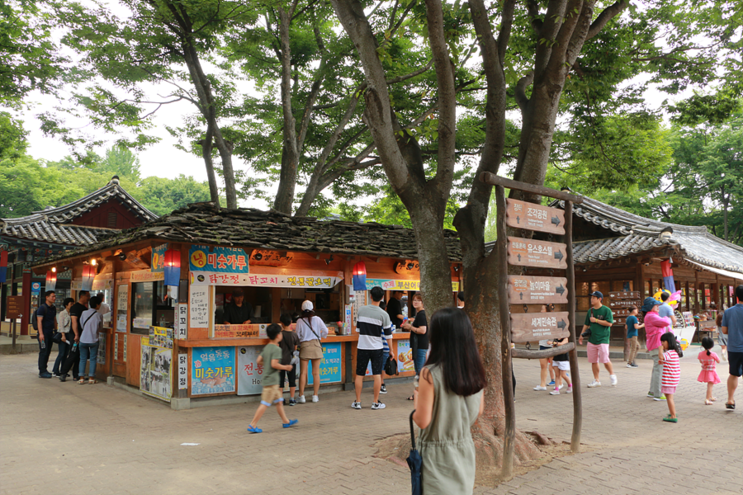 용인 한국민속촌 여기도 많이 변했네요