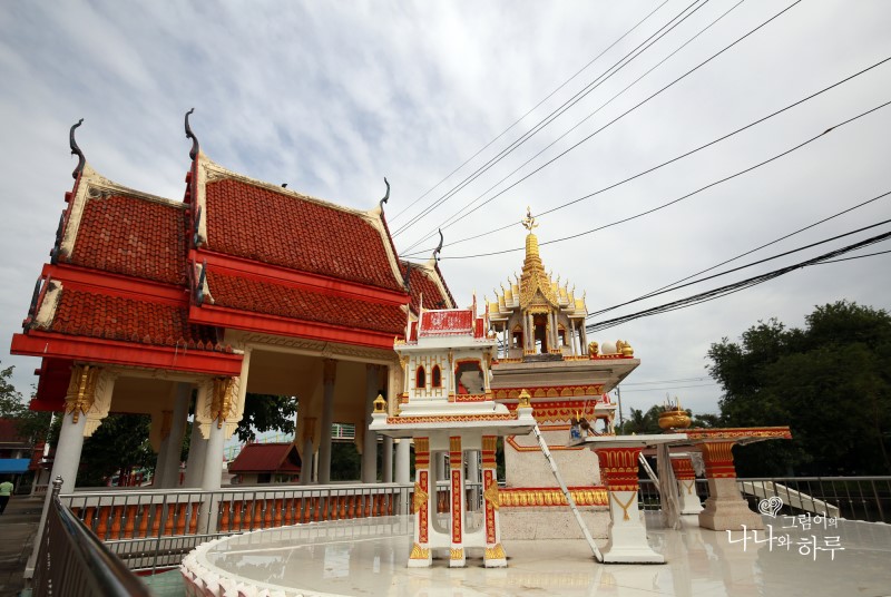 태국여행 가볼만한곳 나콘빠톰 현지투어 꿀잼 (지도있음)