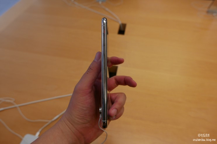 아이폰 xs 맥스 & xs 하와이 애플 스토어 후기! (아이폰8+와 아이폰XS MAX 크기 비교)