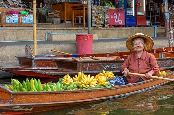 방콕 담넌사두억 수상시장 및 매끌렁시장 위험한기찻길 투어