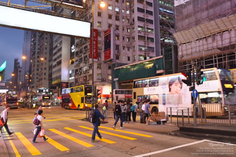 홍콩 날씨 10월 11월 옷차림 초 중순 말의기온들
