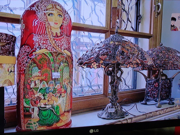  러시아, 바부슈카 인형들과 공예품들