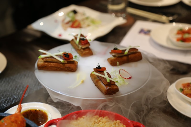싸이 뉴페이스에 나온 마카오 라 친느(La Chine)에서의 낭만적인 저녁식사