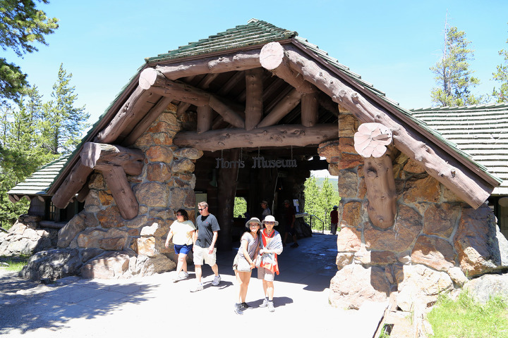 노리스 분지(Norris Basin) 외계행성같은 풍경과 스팀보트가이서(Steamboat Geyser)와 감격적 재회