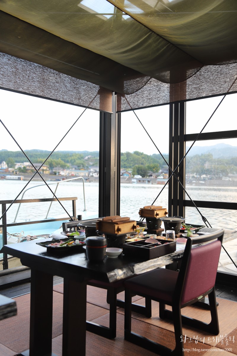 일본 규슈여행 히타 산요칸 료칸 : 배에서 즐기는 카이세키요리