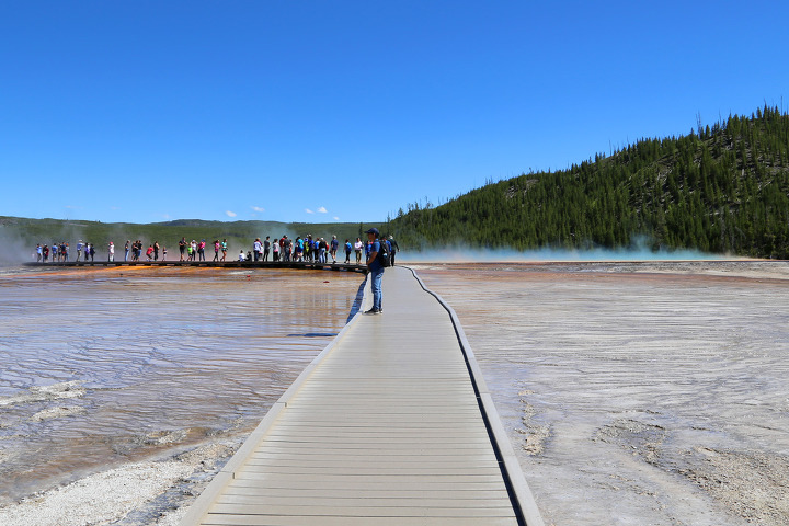 옐로스톤 로워가이서베이슨(Lower Geyser Basin)의 Fountain Paint Pot과 Grand Prismatic Spring