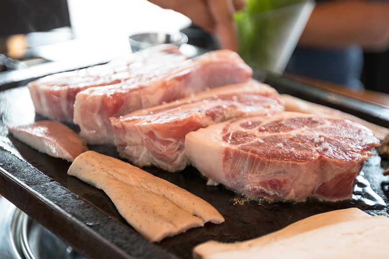 성산일출봉 맛집 공식 흑돼지 인증점