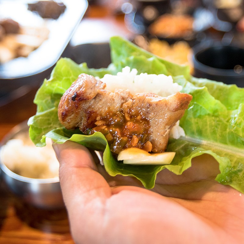 성산일출봉 맛집 공식 흑돼지 인증점