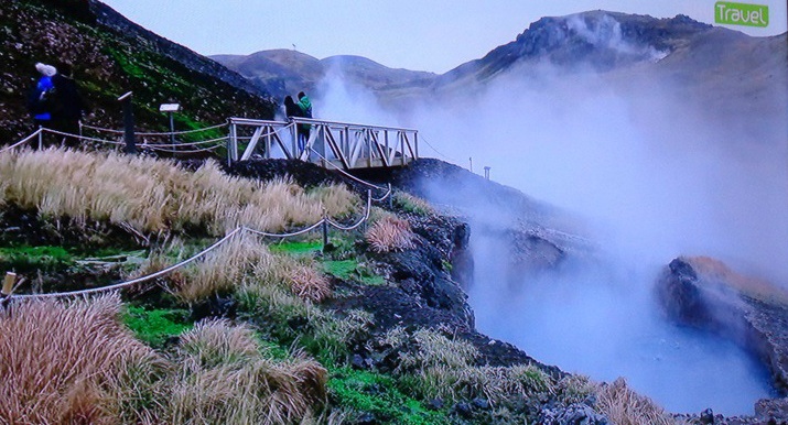  아이슬란드의 노천 온천물 수영장