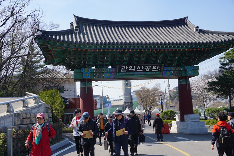  관악산동원의 벚쏯과 성주암 사찰  2~2