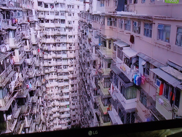  홍콩의 주택난과 세계 제일의 높은 인구밀도