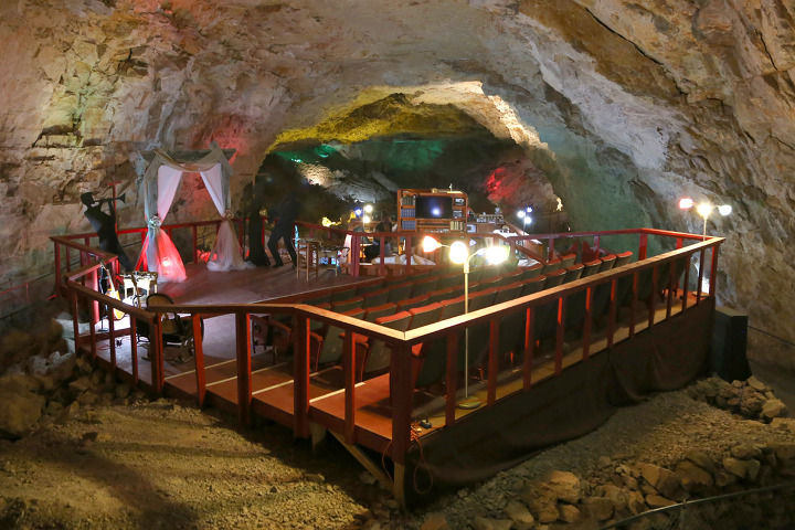 세계 최대 마른 동굴일지도 모른다고 하는 루트66의 명소, 그랜드캐년캐번(Grand Canyon Caverns)
