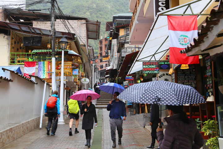 아구아스칼리엔테스(Aguas Calientes)에 하루종일 내리는 비... 내일 마추픽추 날씨는 어떨까?