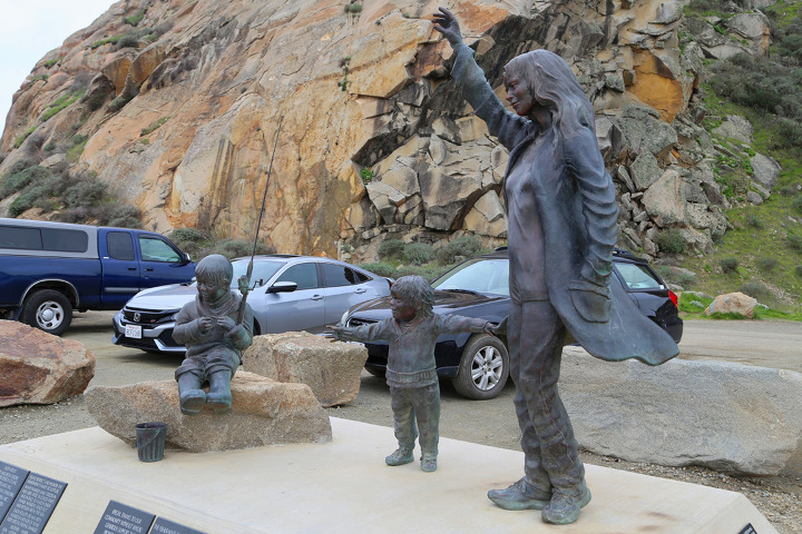 제임스딘 추모비(James Dean Monument), 모로베이(Morro Bay) 주립공원, 그리고 솔뱅(Solvang)