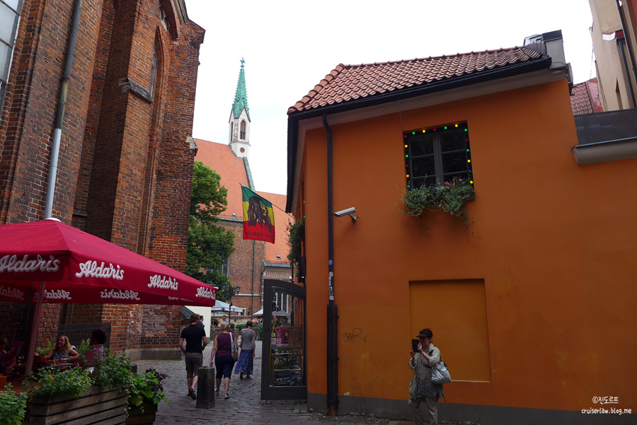 라트비아여행 리가 가볼만한곳 - 검은머리전당,삼형제 건물,스웨덴문