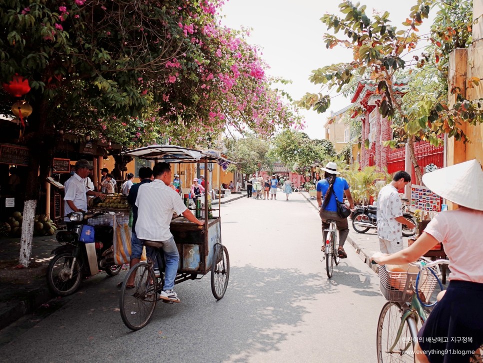 베트남 호이안 여행 동서양이 공존하는 도시