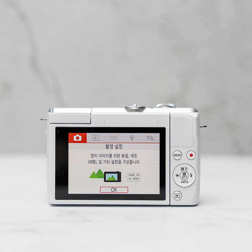 브이로그 카메라 영상 촬영 초보자에게 딱인 EOS M200