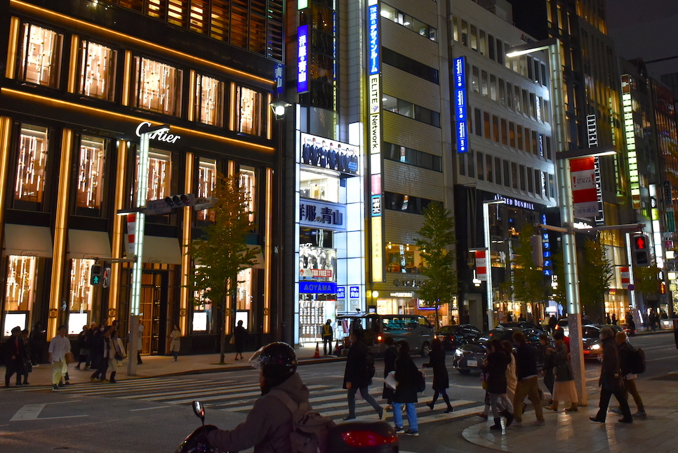 일본 코로나 현황 도쿄 한달간 긴급사태 선포되다