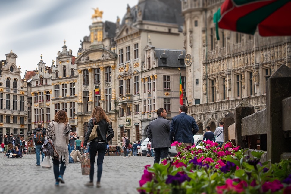 벨기에 여행 금지 3월까지 비필수 여행 제한 권고