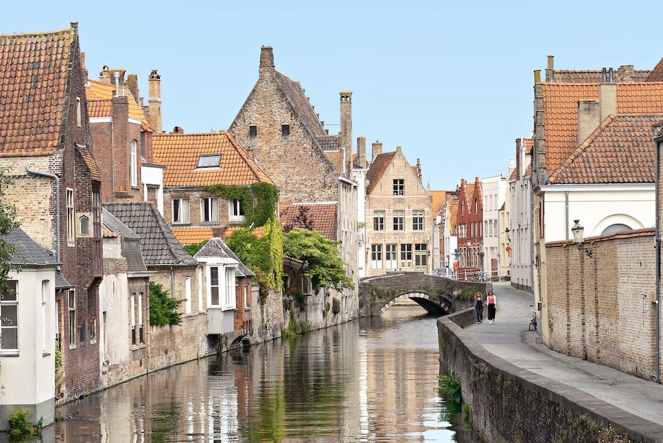 벨기에 여행 금지 3월까지 비필수 여행 제한 권고