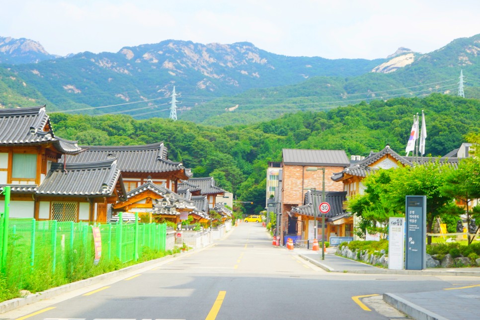 서울 나들이 은평 한옥마을 한적한 걷기좋은길 예쁜 카페까지