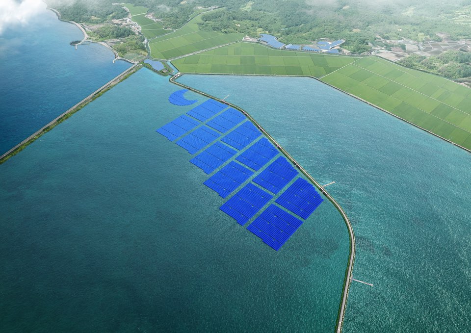 한화큐셀, 수상 태양광 발전소 고흥호에 짓다