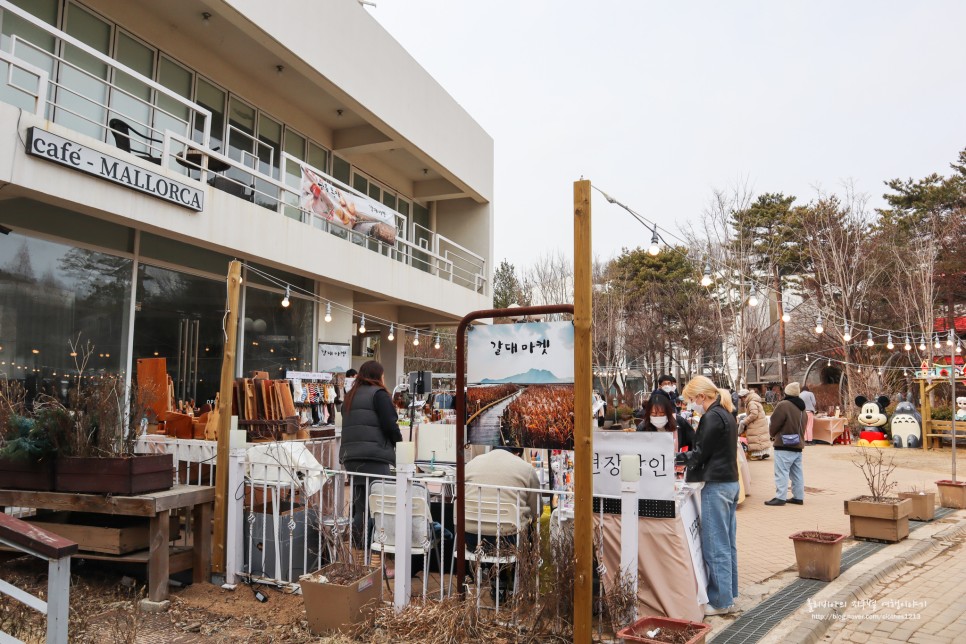 파주 신세계 프리미엄아울렛 쇼핑 헤이리마을 데이트코스