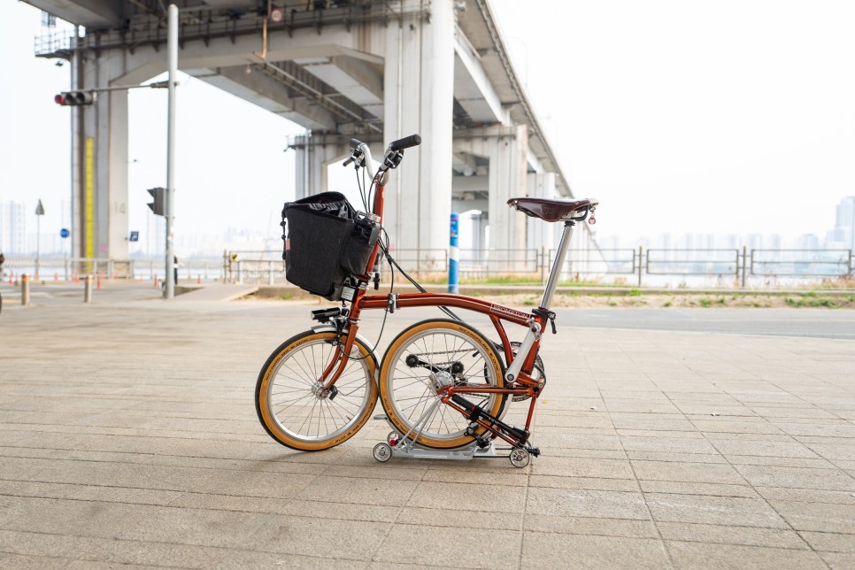 브롬톤 플레임라커 M6R 라이브 : 강서구에서 잠수대교까지 아무튼 자전거 라이딩