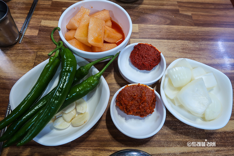 포항 죽도시장 먹거리 평남식당 소머리국밥