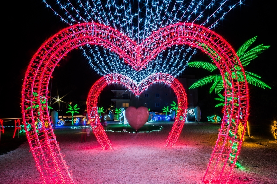 괌 야경, 늦은 밤의 빛축제 2017년 사진