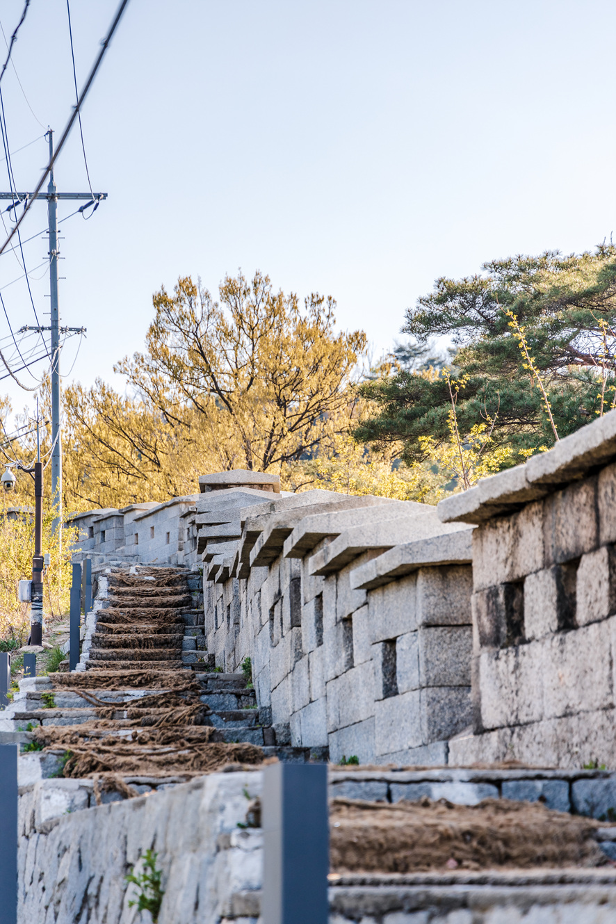 서울 산책하기좋은곳 인왕산 등산코스 한양도성길 3구간(돈의문 터~창의문) 코스 및 소요시간 정리