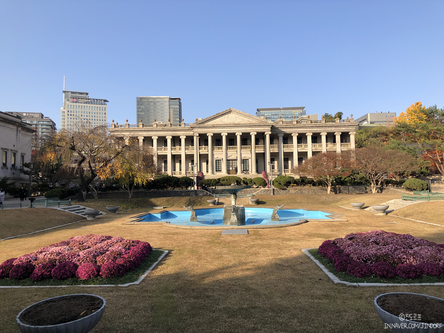 서울주말데이트 추천, 덕수궁 석조전 가을단풍구경 명소에요~!